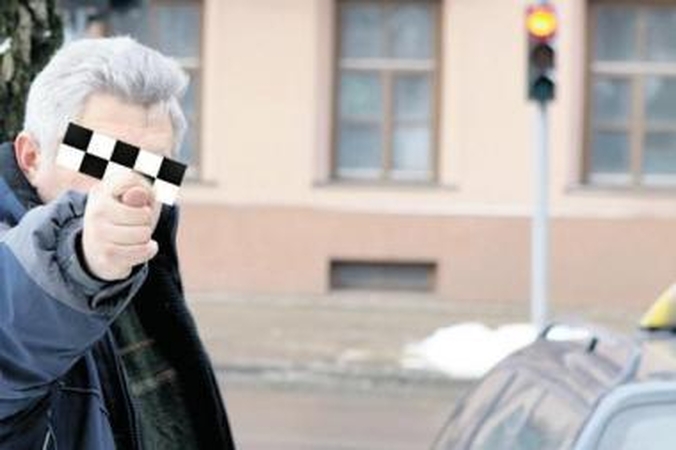 Abrakadabra: nesąžiningam vairuotojui tereikia įkišti ranką į kišenę, "turbinos" valdymo pulteliu įjungti prietaisą ir kelionės kaina pradės augti kaip ant mielių.