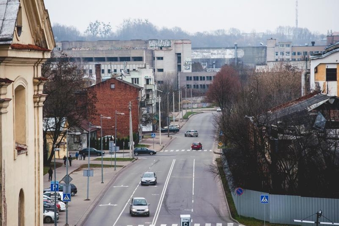 Tyrimas: kauniečiai keliauja po    vieną