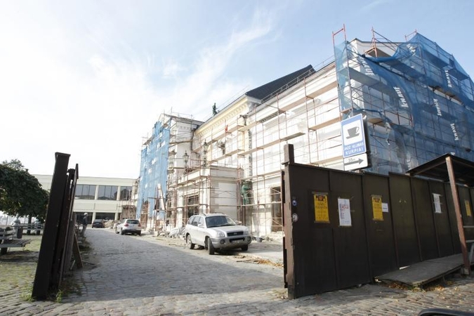Klaipėdos dramos teatras vis dar laukia pinigų
