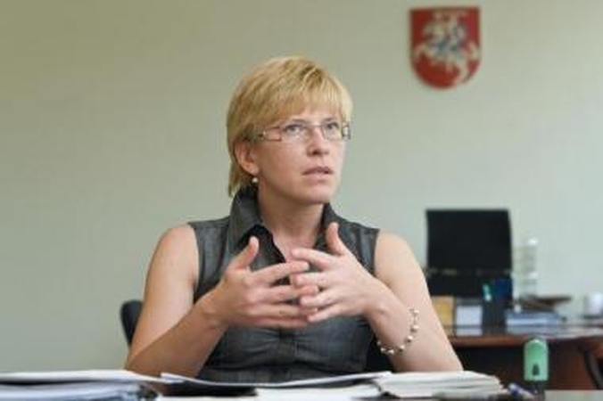Žingeidumas: finansų ministrė I.Šimonytė nori žinoti, kiek turto turi aštuoniolikmečiai.