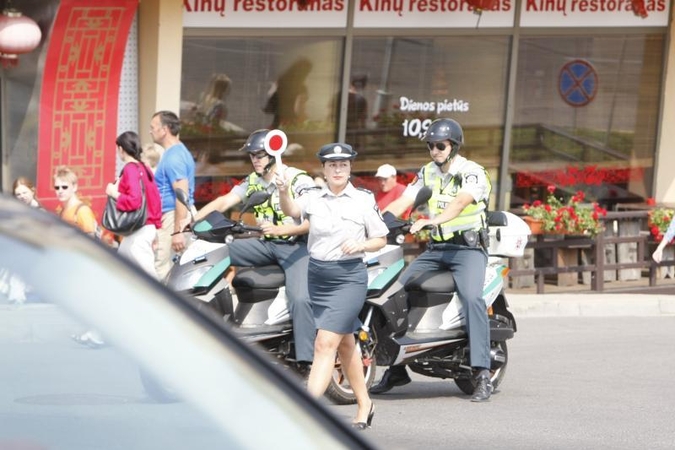 Klaipėdos Kelių policijoje bus daugiau moterų