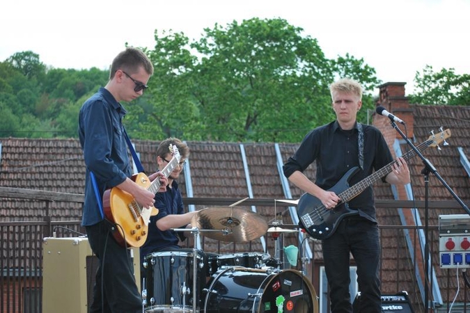 Lietuvišką bliuzroką puoselėjantys MOVO kimba į debiutinio albumo įrašus