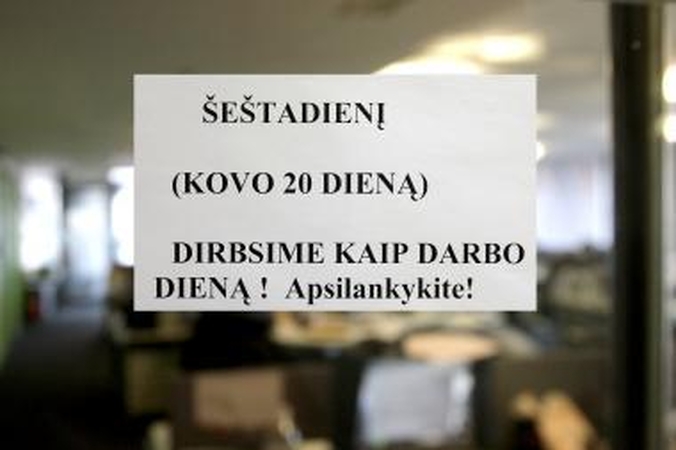 Darbo šeštadienio staigmenos: stovėjimas mokamas, elektra pigesnė