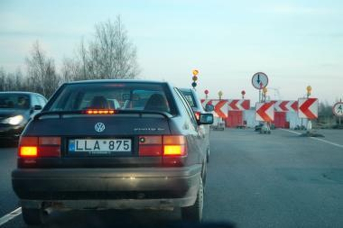 Dėl viaduko remonto – spūstys