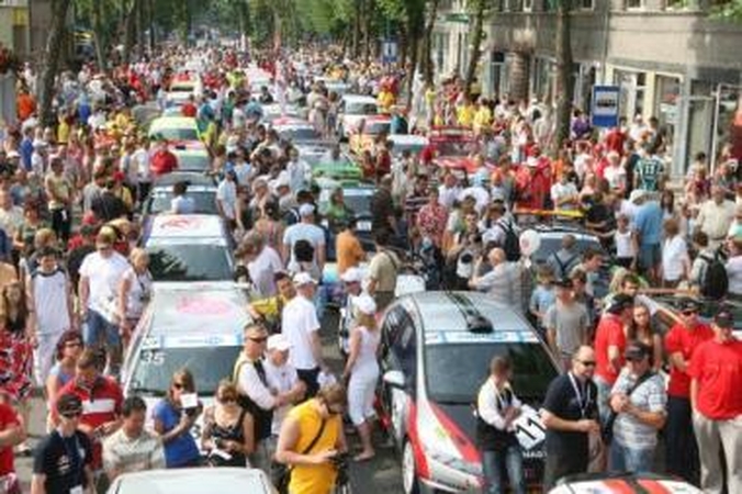 Tendencijos: "Omnitel" 1000 km lenktynių organizatoriai tvirtina, kad žiūrovams pastaruoju metu labiau rūpi ne pramogos, o visos varžybų techninės smulkmenos.