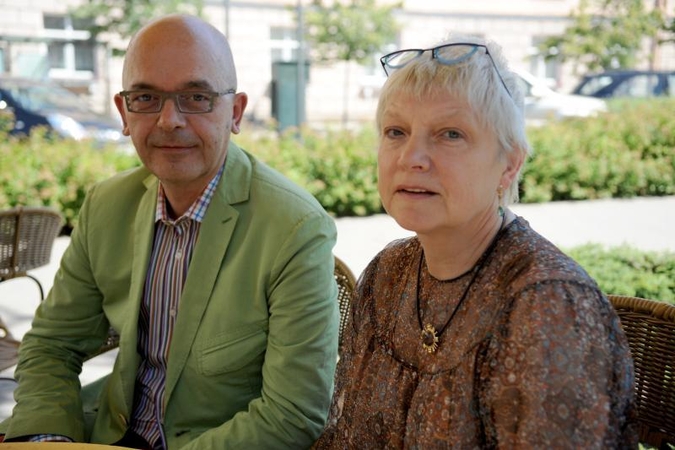 Auksakalys vestuvinius žiedus nusikalė santuokos išvakarėse