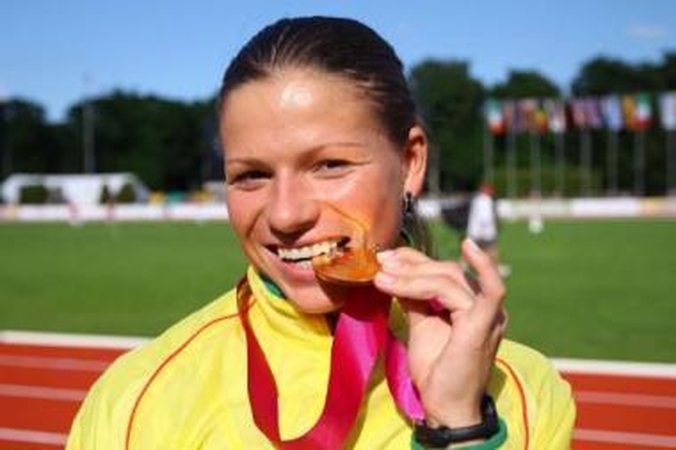 Pergalė: Europos jaunimo čempionate iškovotu aukso medaliu džiaugėsi ne vien L.Grinčikaitė, bet ir visa Lietuva.
