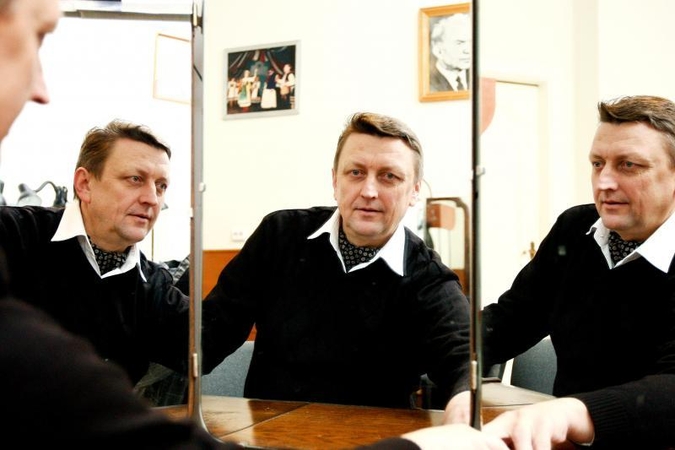 Blogiuko įvaizdis teatro solistą lydi nuo karjeros pradžios