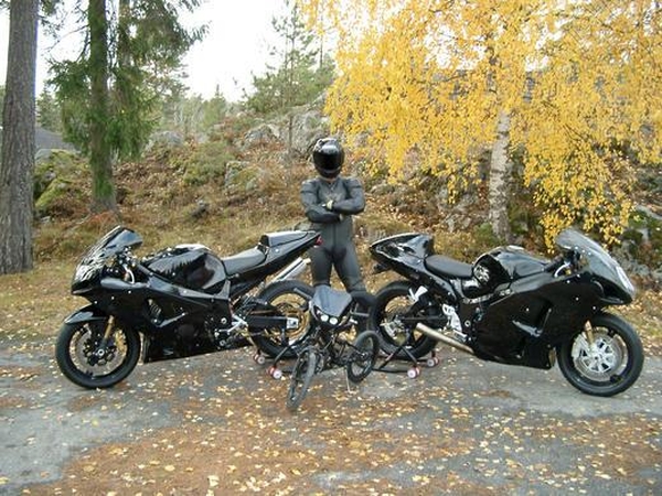 Motociklininkai prašo padidinti leistiną greitį