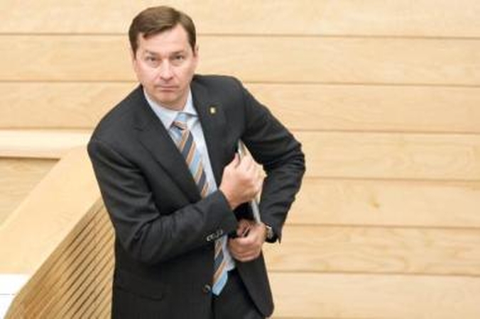 Kliūtis: LS reikalauja, kad A.Zuokas būtų pakeistas liberalcentristų lyderio poste, tačiau nemenka tikimybė, kad tai artimiausiu metu nebus padaryta.