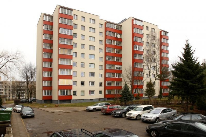 Daugiabučių  gyventojai  kratosi  administratorių   