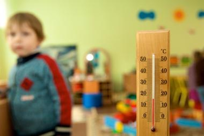 Šildytuvų vaikų lopšeliuose-darželiuose nedraudžia?