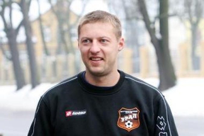 R.Poškus žada versti Uralo kalnus