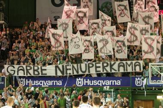 Mįslė: ar V.Romanovas ir J.Vainauskas rimtai susipyko, ar tai tik vaidinimo dalis?
