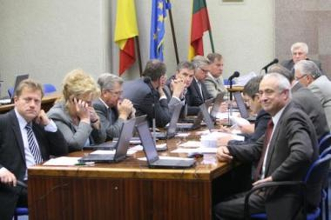 Reikalavimas: visi miesto tarybos nariai savo gyvenamąją vietą privalo deklaruoti Klaipėdoje.