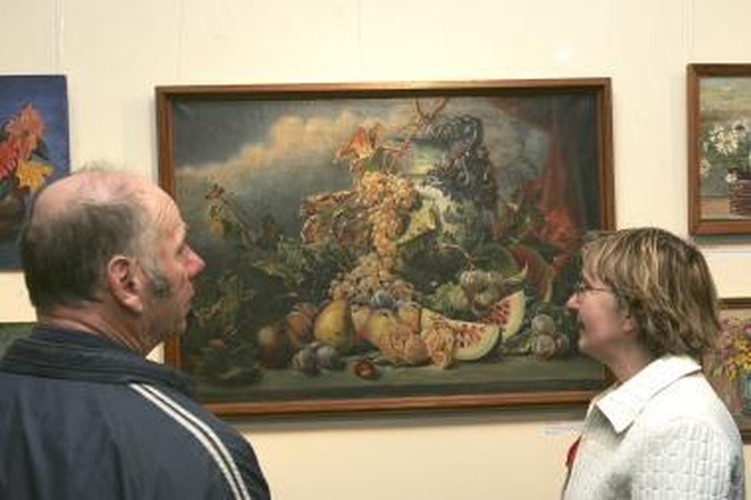 "Menų virtuvėje" eksponuojami kauniečių paskolinti originalūs ir menkaverčiai natiurmortai.
