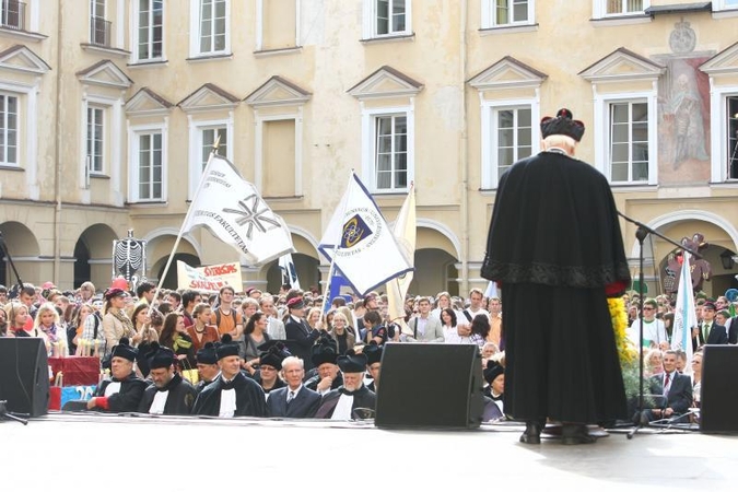 Universitetai bus jungiami tik, kai jie patys to užsinorės