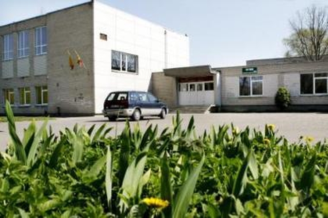 Įkurtuvės: vaikų iš socialinės rizikos šeimų dienos centras iš Šilutės plento bus perkeltas į Debreceno gatvėje esančią A.Rubliovo mokyklą.
