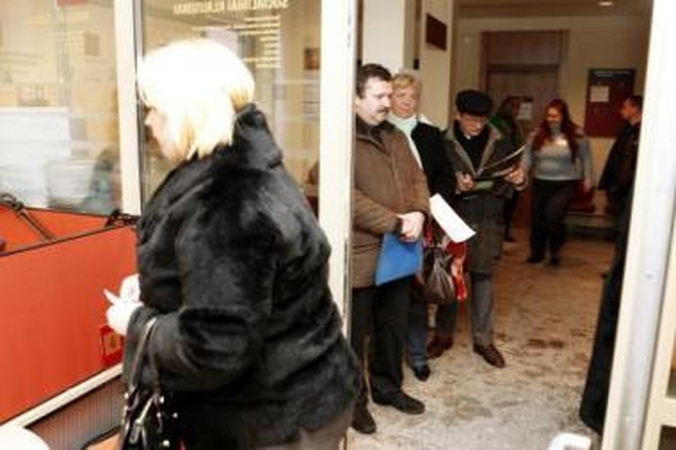 Stovos skaitiklius sustingdė šaltis
