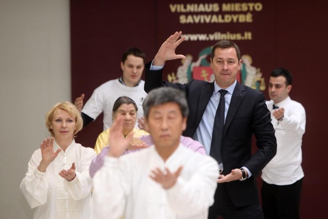 A.Zuokas kabinti makaronus nori ir užsienyje
