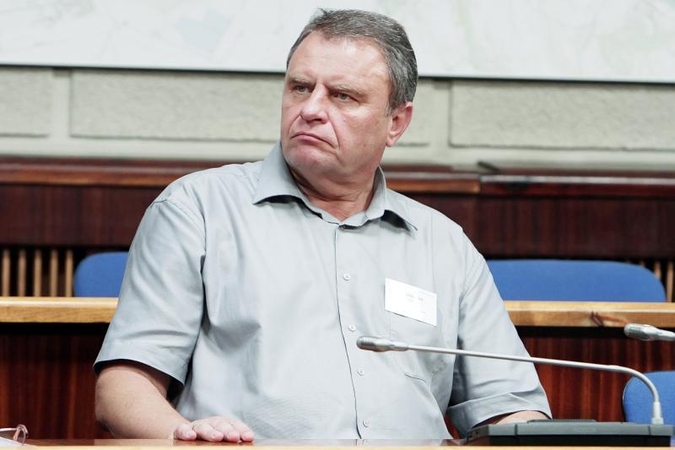 Virš Miesto ūkio departamento direktoriaus galvos – juodi debesys