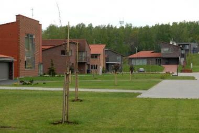 Sunkumai: prestižiniu vadinamame kvartale įsikūrę žmonės jau daugiau nei pusmetį kovoja, kad galėtų patogiai parvažiuoti namo.
