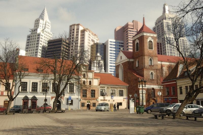 Hierarchijai architektūroje ateina galas? 