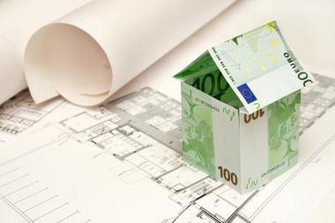 Paskola litais – finansinė savižudybė