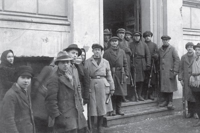Po nakties žygio iš Priekulės į Klaipėdą – prefektūros šturmas
