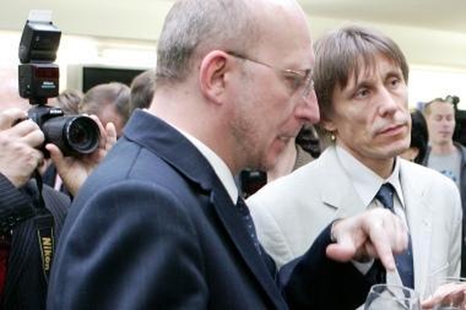 Valdžios viršūnių valymas