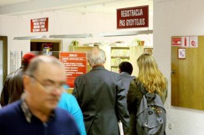 Klaipėdos medikai kratosi bedarbių