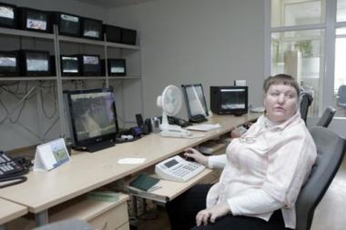 Darbas: mieste įrengtas kameras Danutė stebi jau penktus metus.