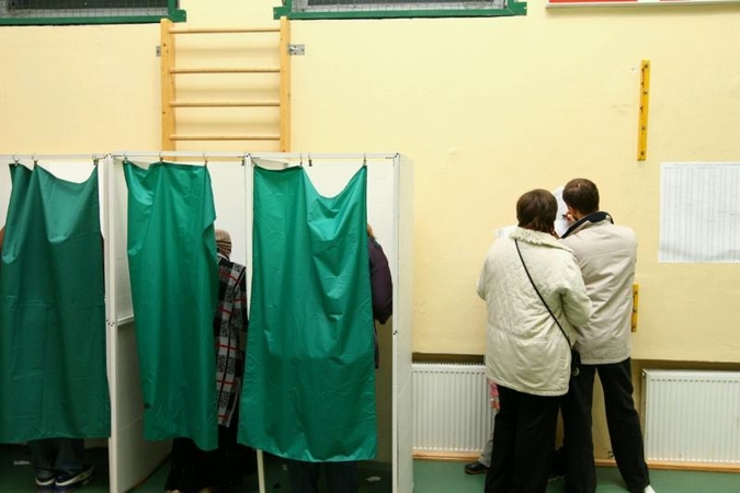 Rinkimų skandalas įsiliepsnojo ne juokais