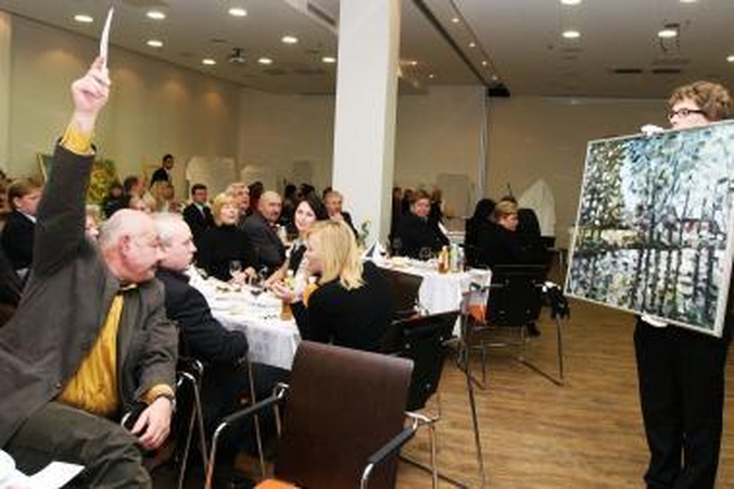 Aukcionas – mažosioms širdims