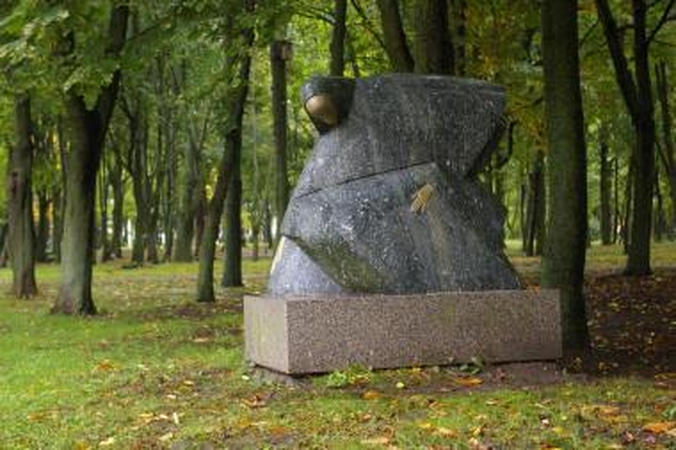 Nuniokota skulptūra atgavo savo veidą
