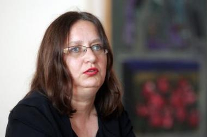 Idėja: parodos kuratorė profesorė R.Jurėnaitė nusprendė pristatyti kūrinius tik iš privačių kolekcijų – kad parodytų, kiek daug Lietuvoje yra viešai nematomų meno vertybių.