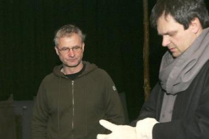 Naujas spektaklis – reali haliucinacija