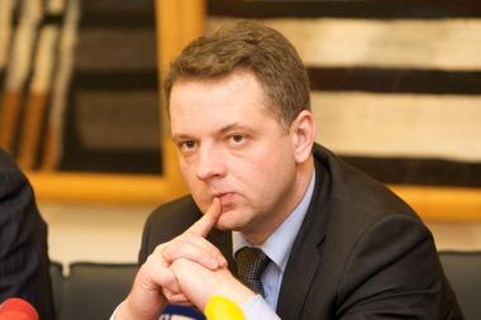 Užuot vienijęsi liberalai svaidosi kaltinimais korupcija