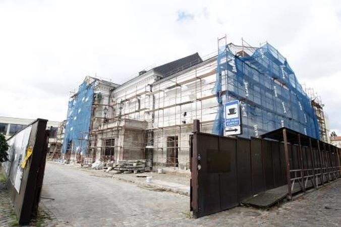 Dramos teatro premjera – senajame pastate