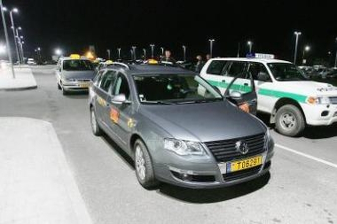 Policijos reidas taksistų negąsdina - pažeidimai skaičiuojami dešimtimis