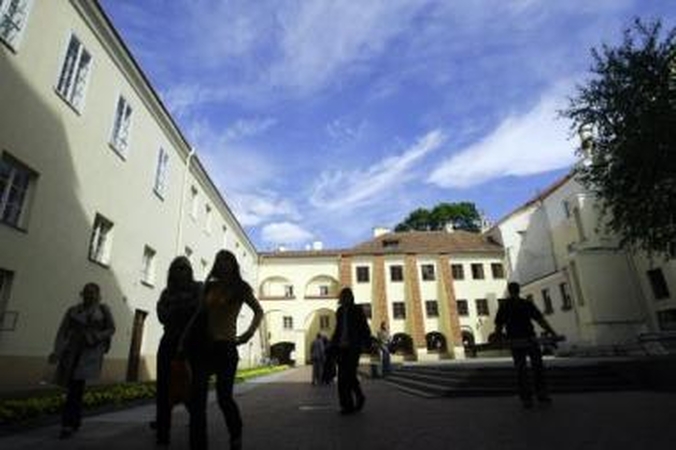 Migla: valdininkai tikina, kad aukštųjų mokyklų reitingavimas ir išorinis vertinimas yra visiškai skirtingi dalykai ir vienas kito nedubliuoja.