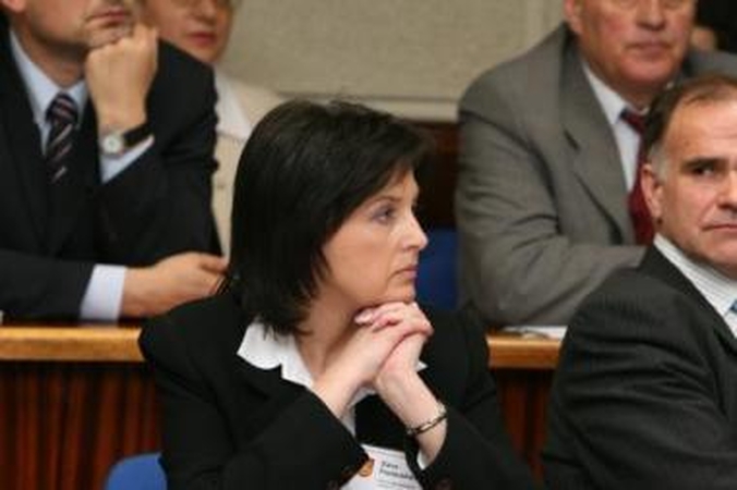 D.Paulauskienė nenusiplovė kyšininkės vardo