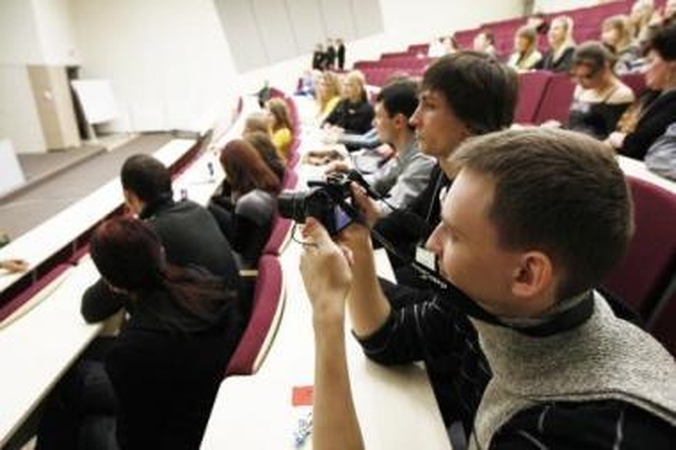 Stipendija – tik popieriuje