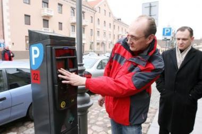 Gatvėse skaitikliai įsijungs sausį