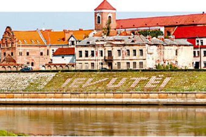 Krantinėje - meilės simbolis