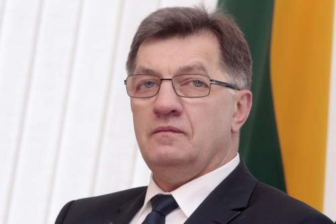 Biudžeto skylė gąsdina ne juokais