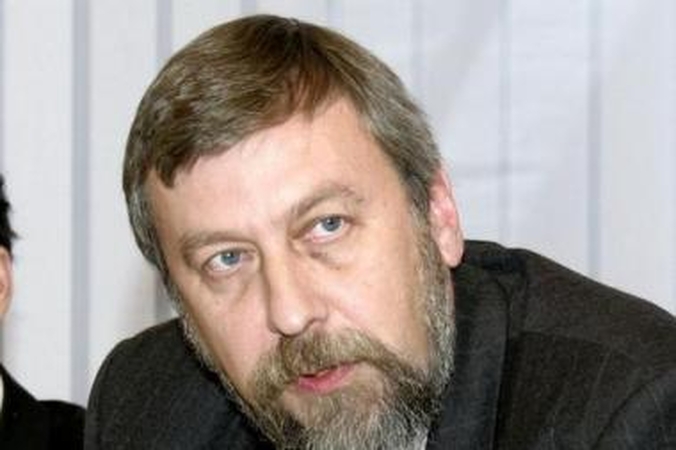 Pretendentai: tarp galimų A.Lukašenkos įpėdinių minimi A.Sanikovas ir J.Romančiukas.