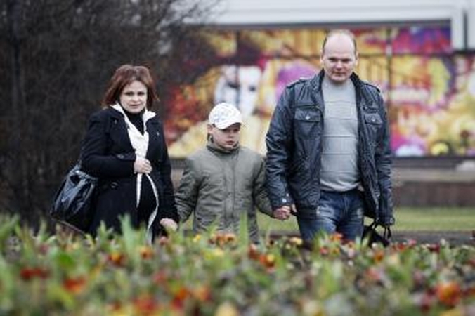 Susidorojo: antrojo vaikelio laukiantys Tomas ir Neringa Aleksandrovai su buvusiu darbdaviu ketina susikauti teisme.