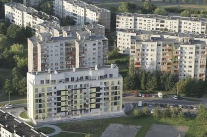 Prievolė: naujo NT mokesčio klausimas iš Seimo darbotvarkės nebus išbrauktas, tačiau politikai siūlo kol kas jo neįvesti.