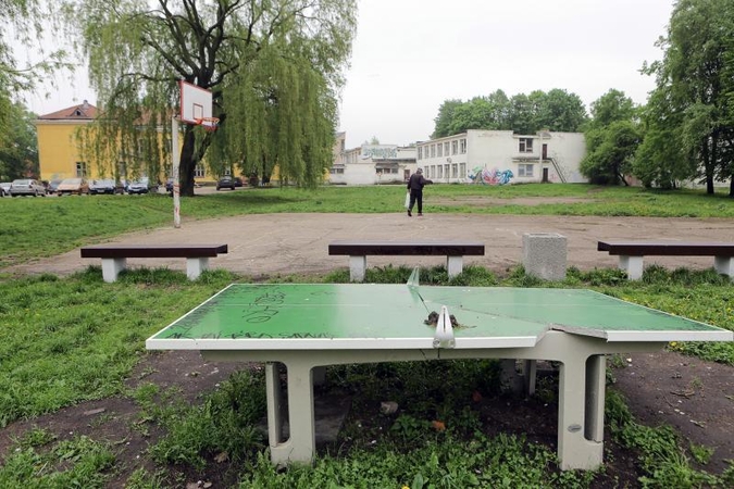 Stadiono senamiestyje nebus, bus pastatai